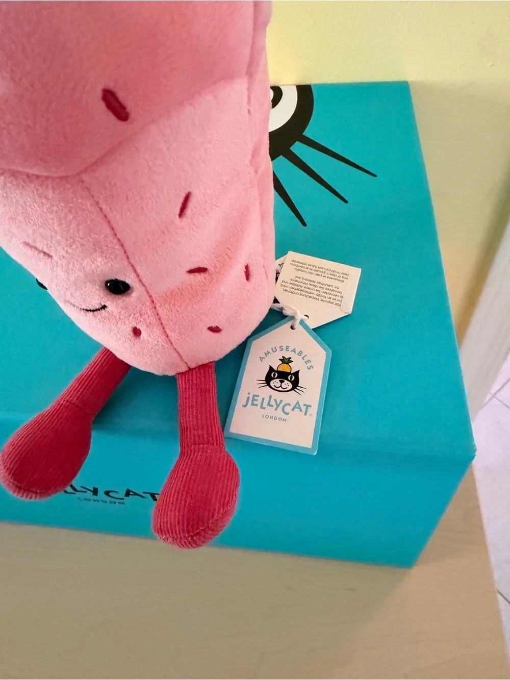 Jellycat FAO nyc jellycat diner exclusive bubbeca milkshake